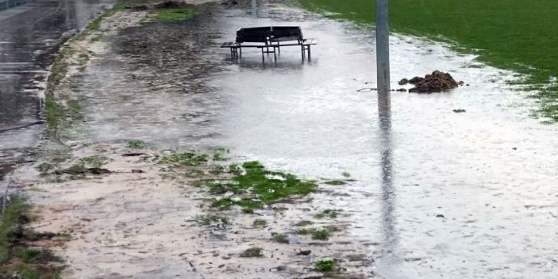 Wateroverlast treft sportverenigingen Extreme regen