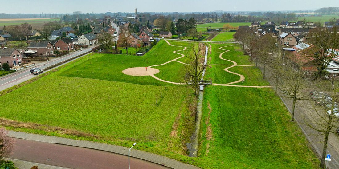 Zendmast redt bereik in ’t Ven Opknapbeurt Spiekerbeek in Ven-Zelderheide van start