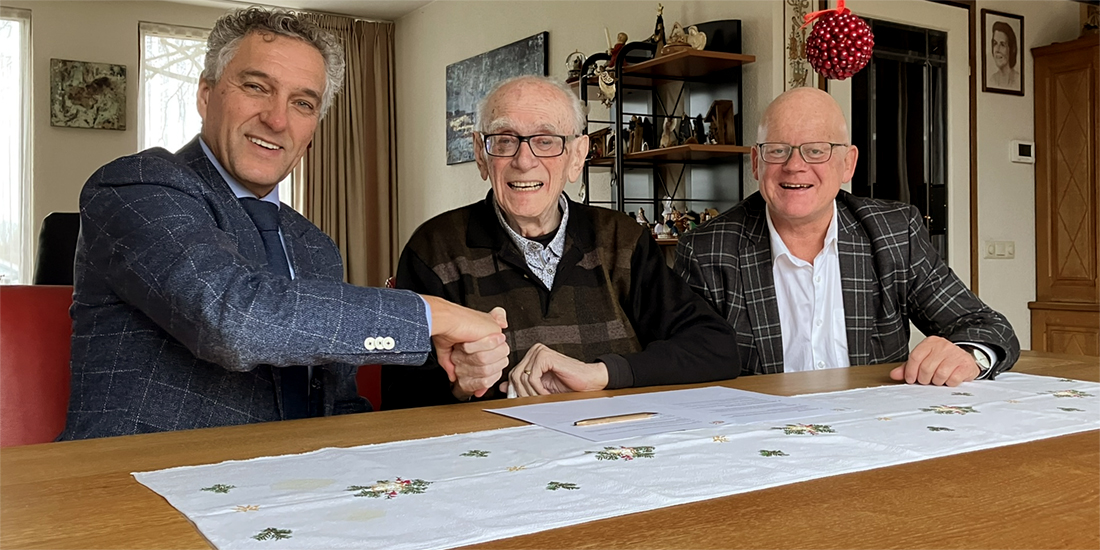 Wiel van Dinter schenkt unieke schat aan Gennep