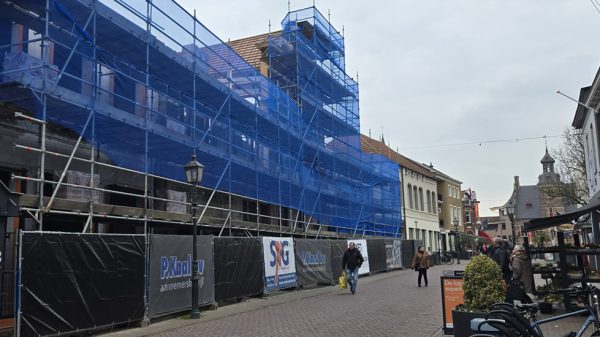 Zandstraat Wiersthof Gennep steigers appartementen bouw Huizenmarkt