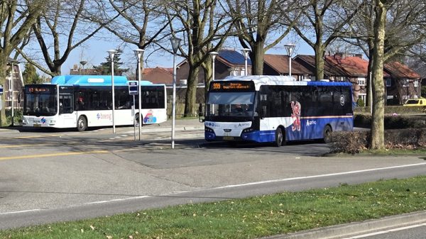 Dal Vrij veiligheidsbeleving Bus bushalte Arriva Breng Lijn 83 Gennep station Dal Vrij