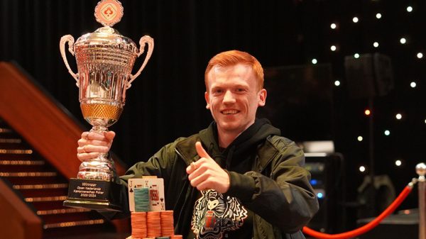 Pokerkampioenschap Albert Vonk Pokerkampioen van Nederland