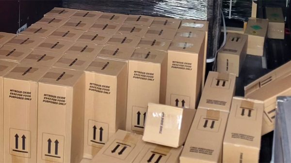 Busje met lachgas onderschept