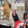 Scholierenverkiezingen Stevensbeek stemlokaal