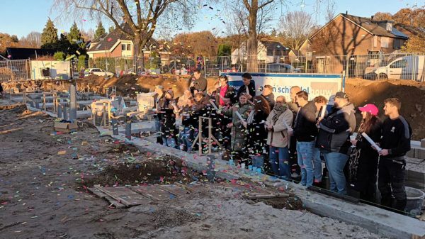 Nieuwwijkstraat Heijen krijgt jonge kopers (5)