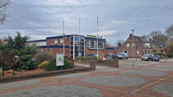 Trefpunt Milsbeek Kerkstraat Hans Leyten