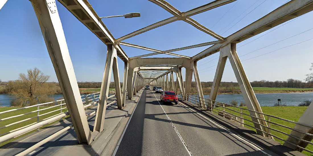 Maasbrug Gennep Oeffelt