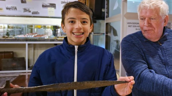 Lanspunt van vondst naar vitrine