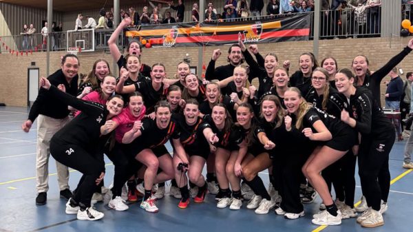 VIOSSPES speelt finale in Maaspoort
