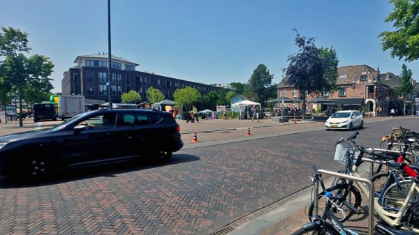 De vernieuwde Groene Gracht in Gennep is zaterdag feestelijk geopend
